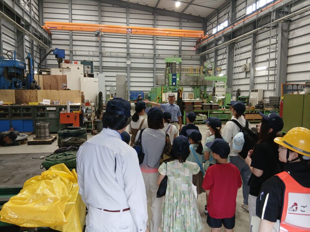 夏休み工場見学ツアーの様子②