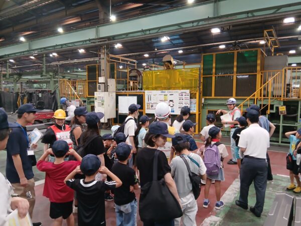 佐倉工場で小学生向け工場見学ツアーを開催しました